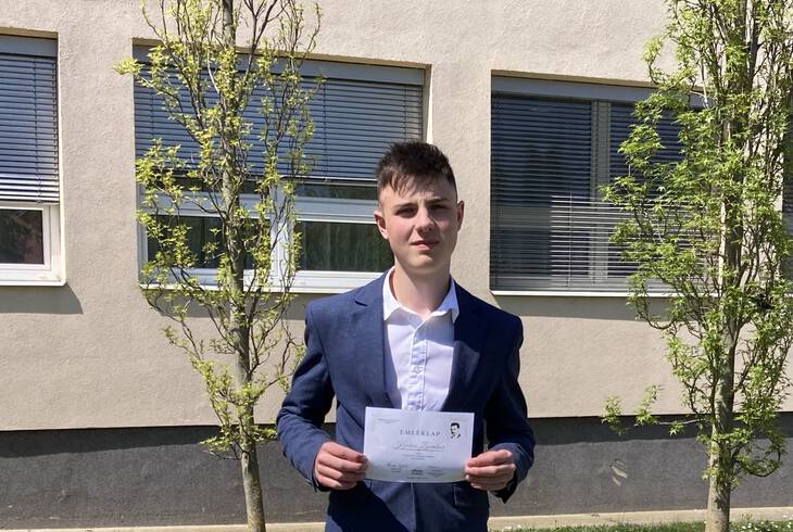 J�zsef Attila versmond� verseny v�rmegyei fordul�