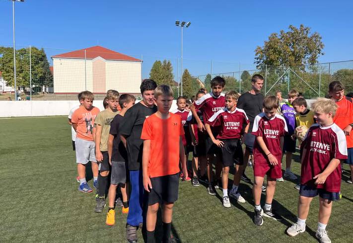 Labdar�g�s Di�kolimpia - Becsehely
