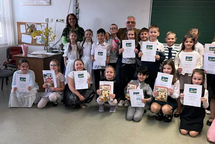 M�ra napok - mesemond� verseny